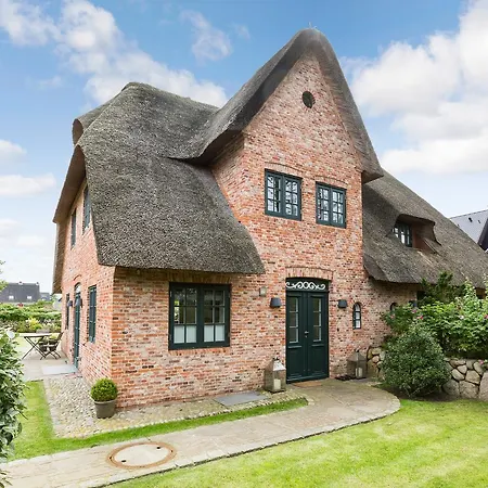 Holiday home Watthus *
