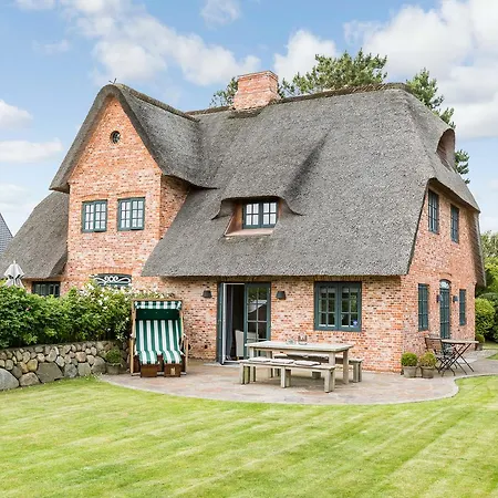 Watthus Holiday home *